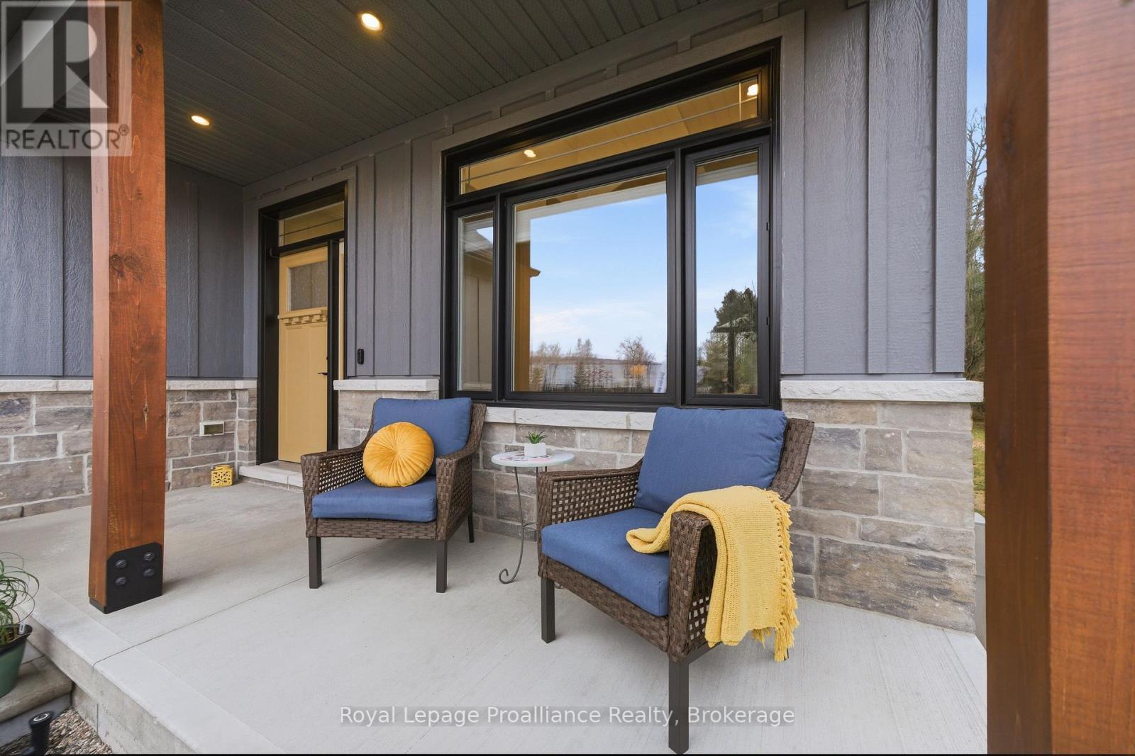 48 Deerview Drive Property Photo 6