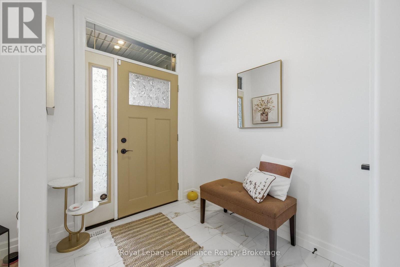48 Deerview Drive Property Photo 7