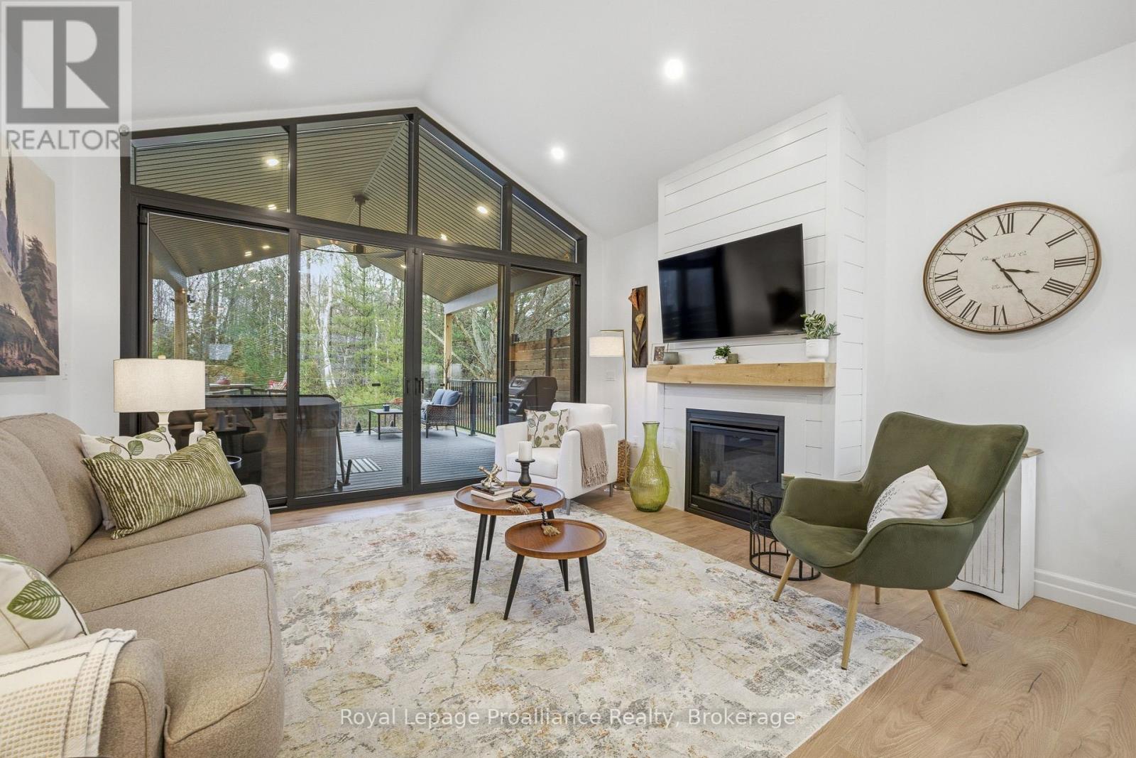48 Deerview Drive Property Photo 16