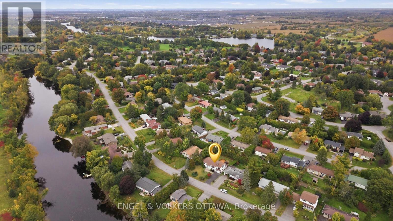 5293 Mclean Crescent Property Photo 44