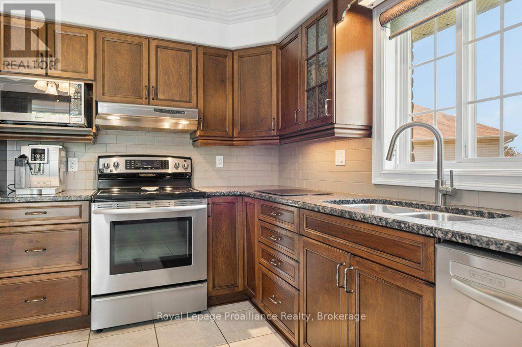 128 Maple Drive Property Photo 17