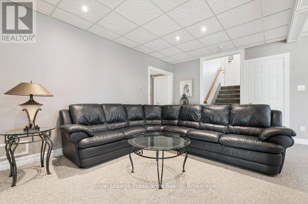 128 Maple Drive Property Photo 27