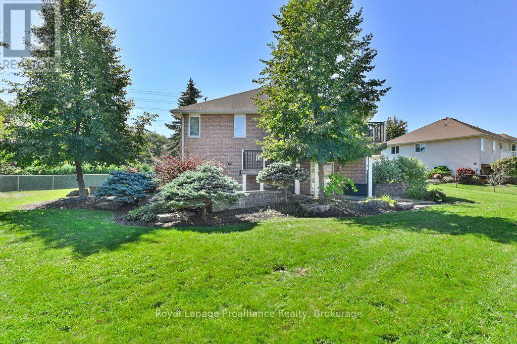 128 Maple Drive Property Photo 44