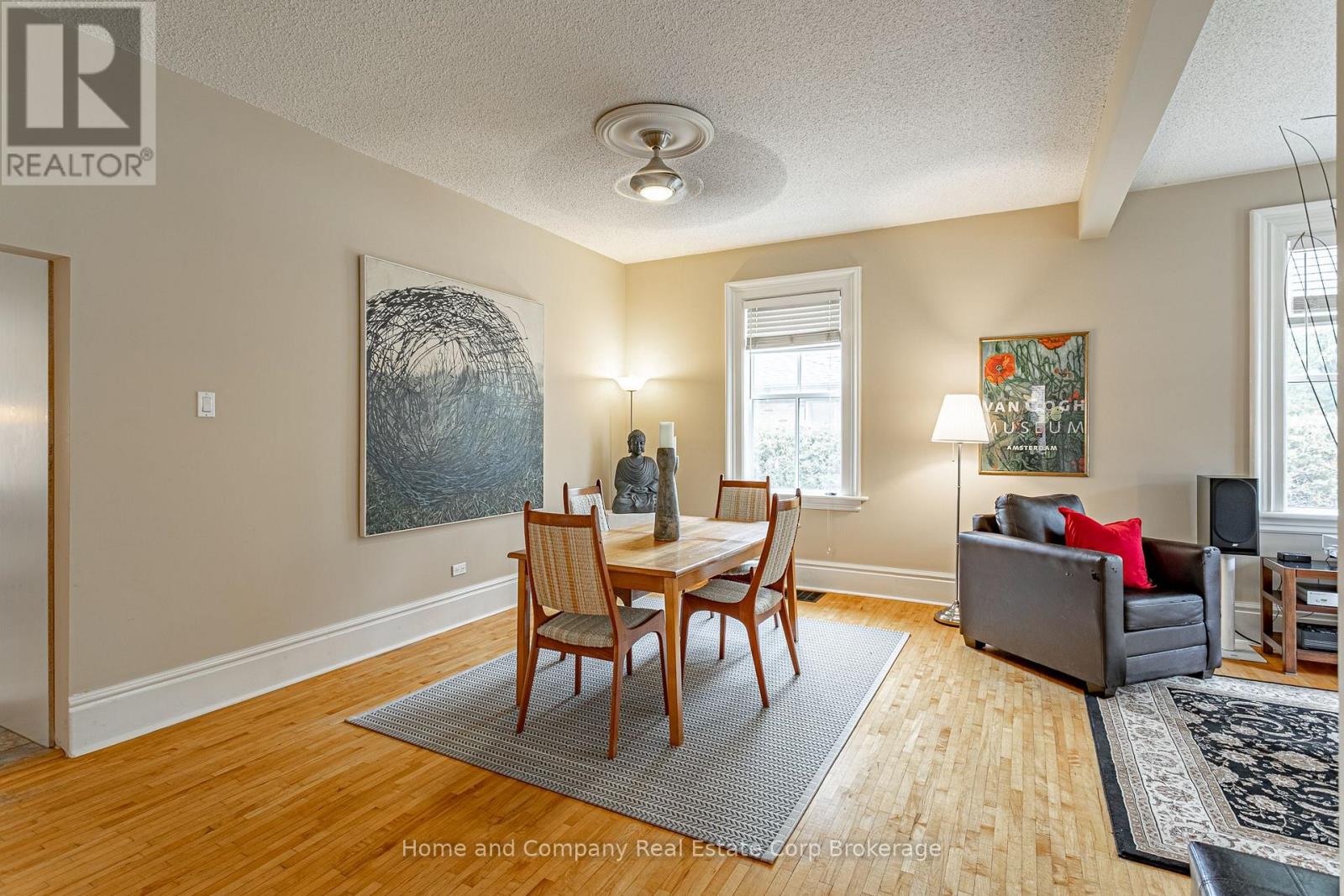 105 Centre Street Property Photo 8
