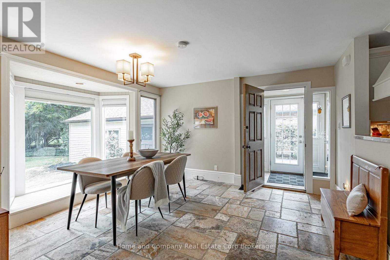 105 Centre Street Property Photo 16