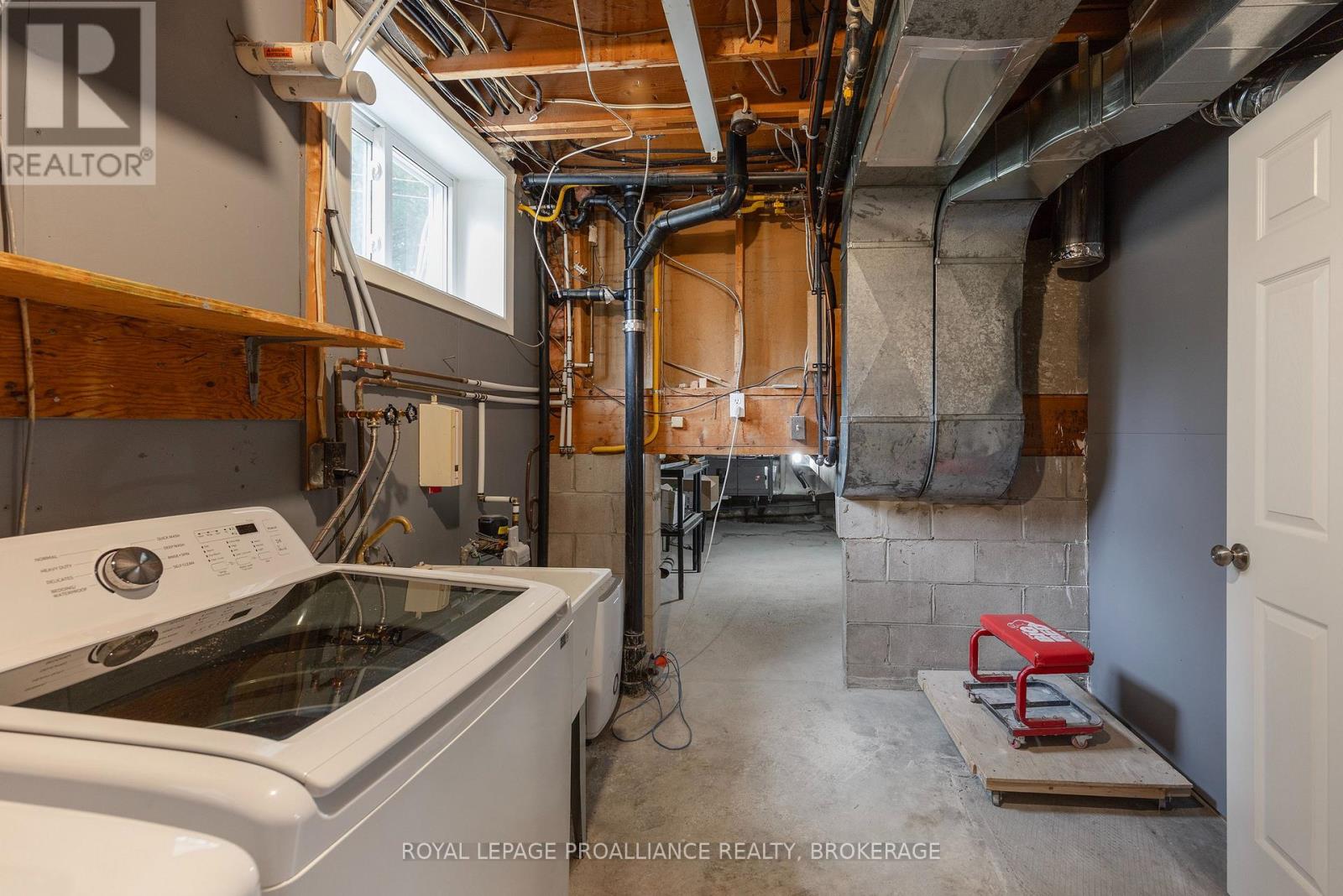 55 Folger Street Property Photo 41