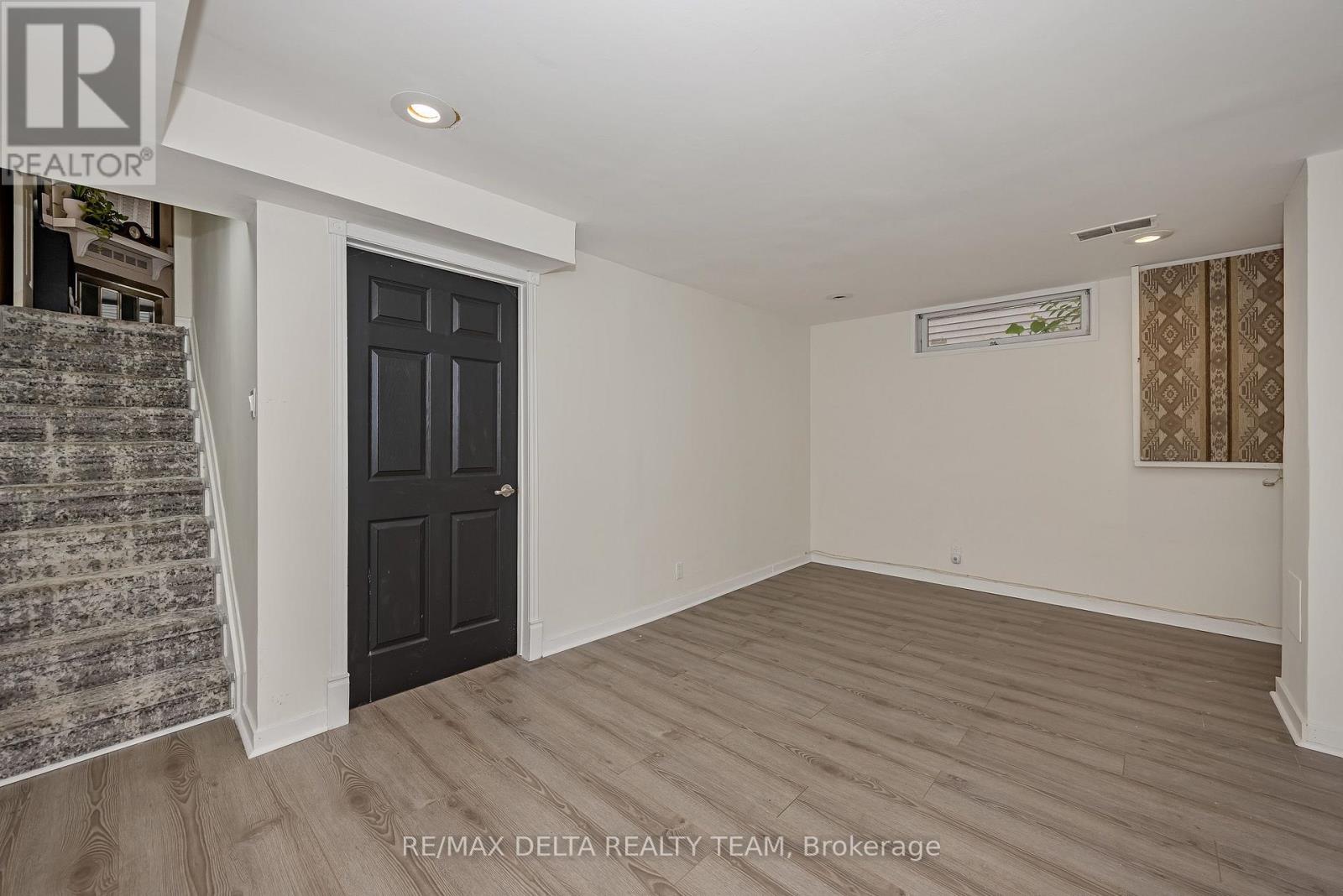 435 Duvernay Drive Property Photo 29
