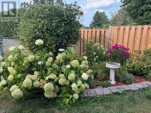 435 Duvernay Drive Property Photo 40