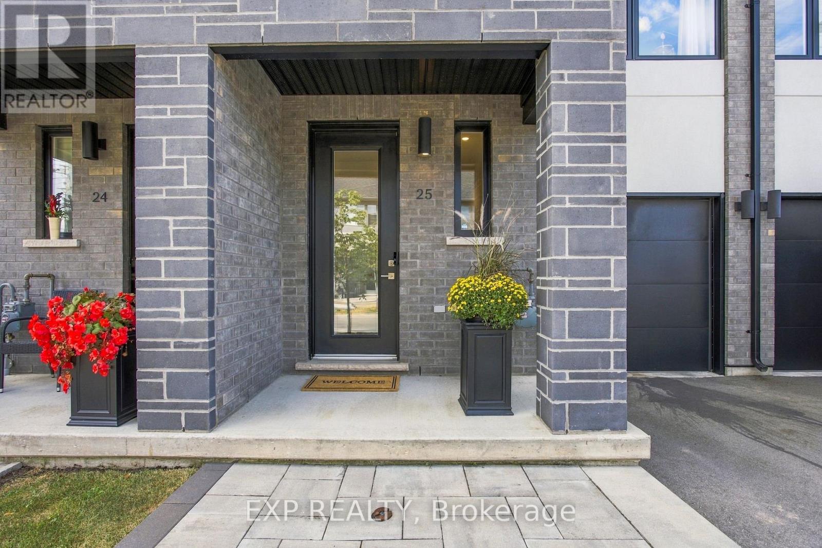 25 - 166 Mount Albion Road Property Photo 1