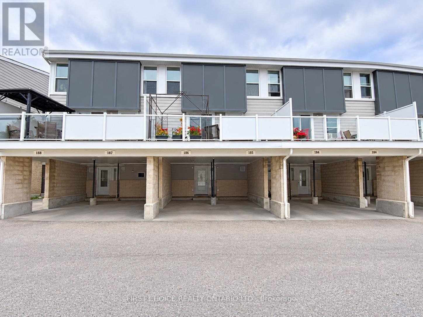 186 - 825 CAHILL DRIVE W Property Photo 1