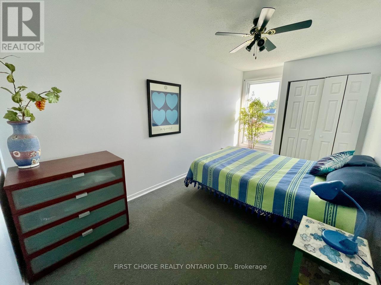 186 - 825 Cahill Drive W Property Photo 13