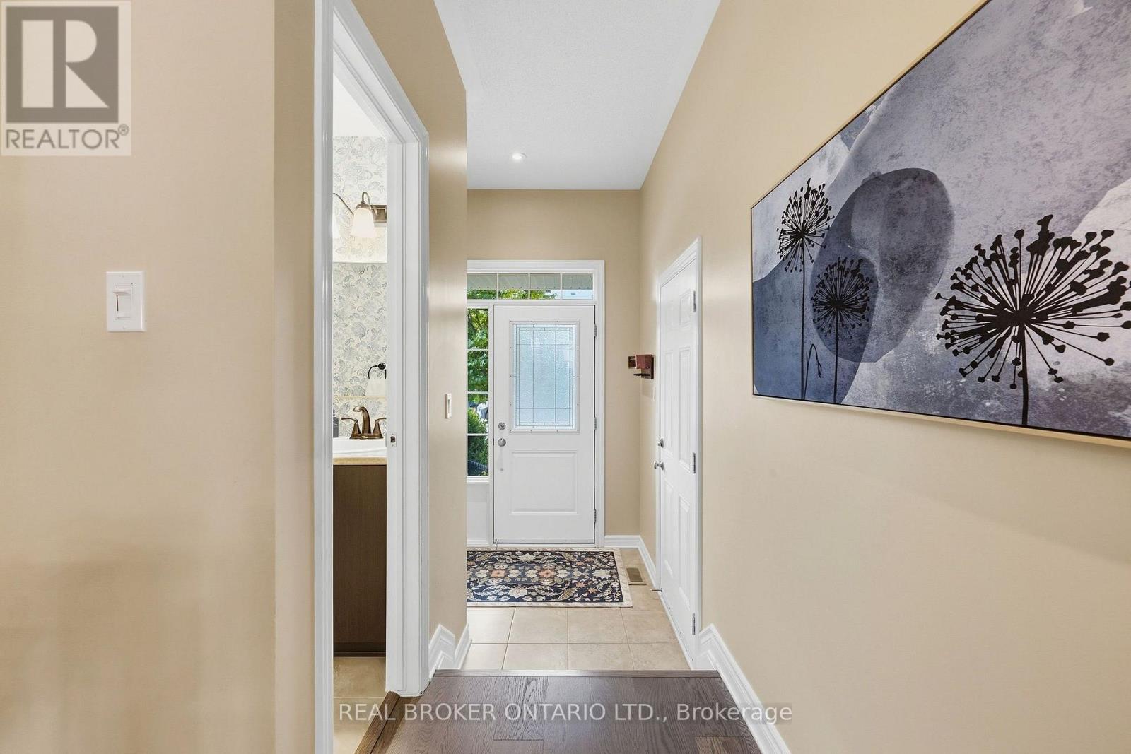 2221 Angelica Avenue Property Photo 5