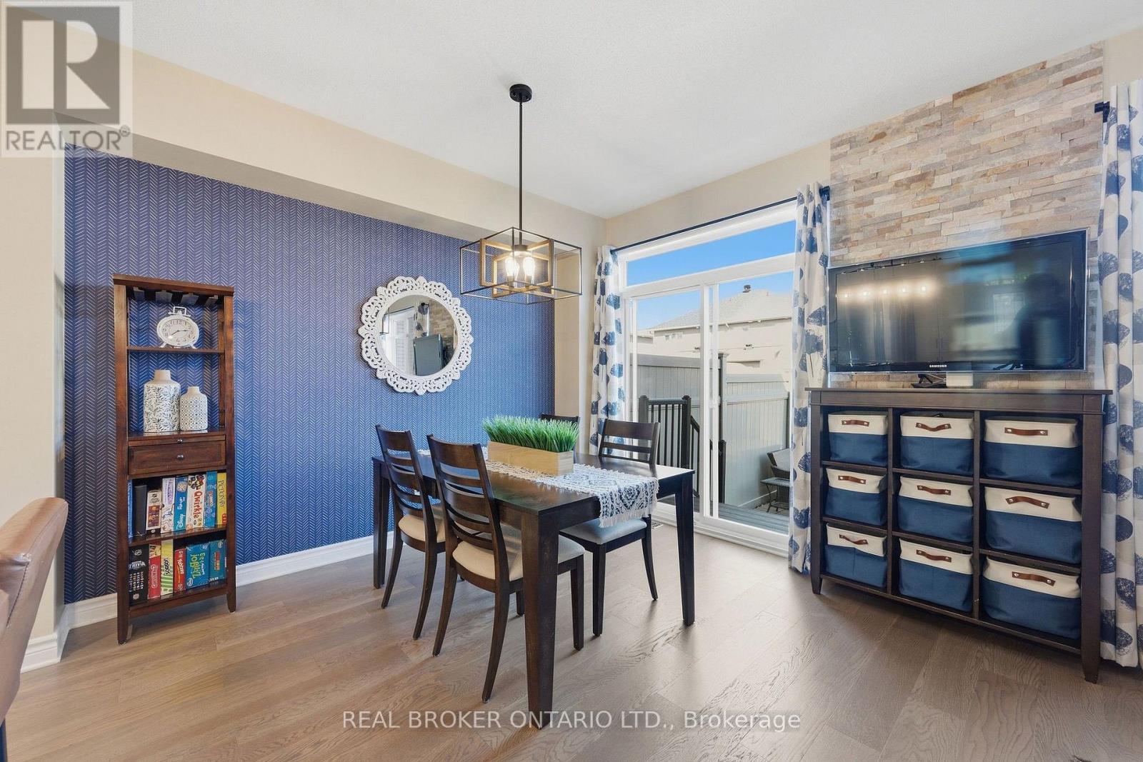 2221 Angelica Avenue Property Photo 17