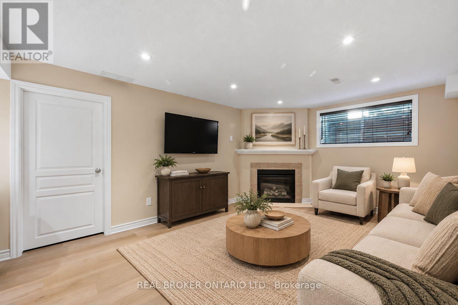 2221 Angelica Avenue Property Photo 34