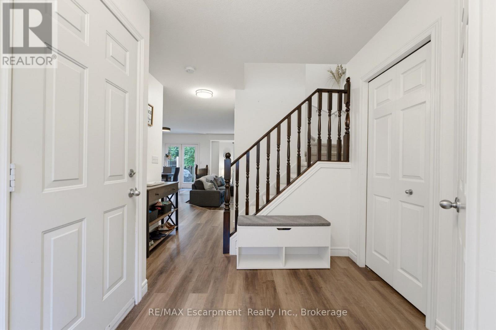 62 Potters Way Property Photo 10