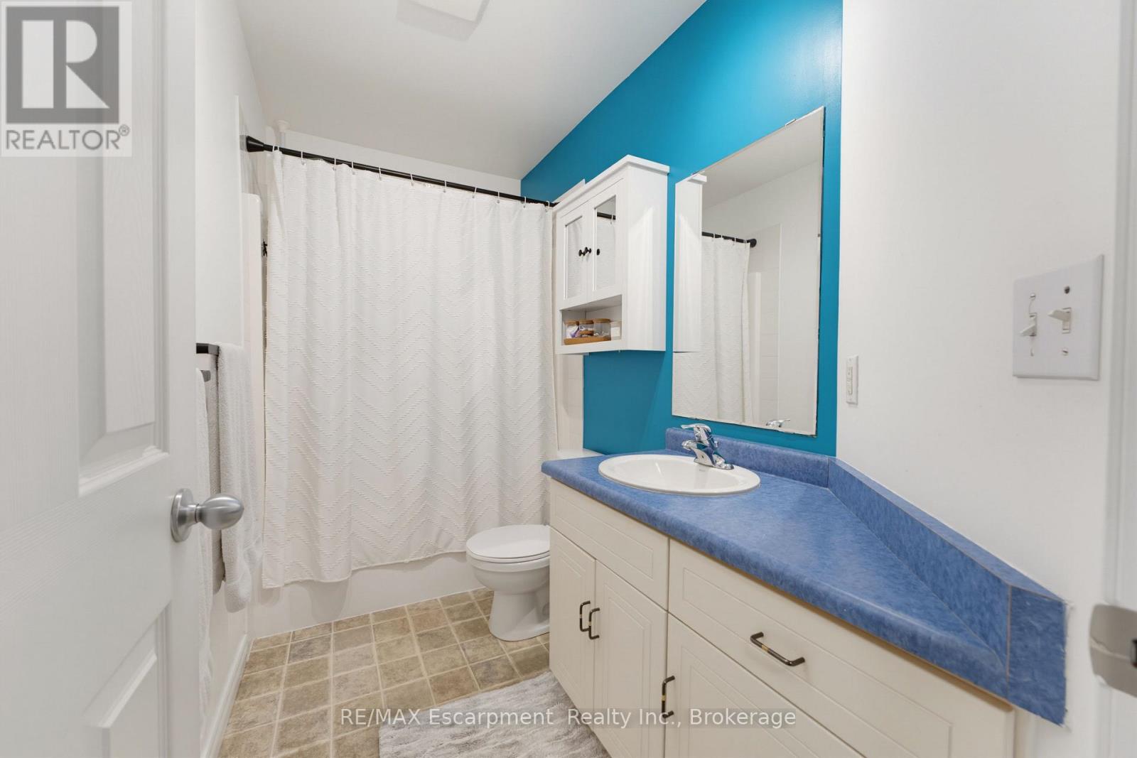 62 Potters Way Property Photo 23
