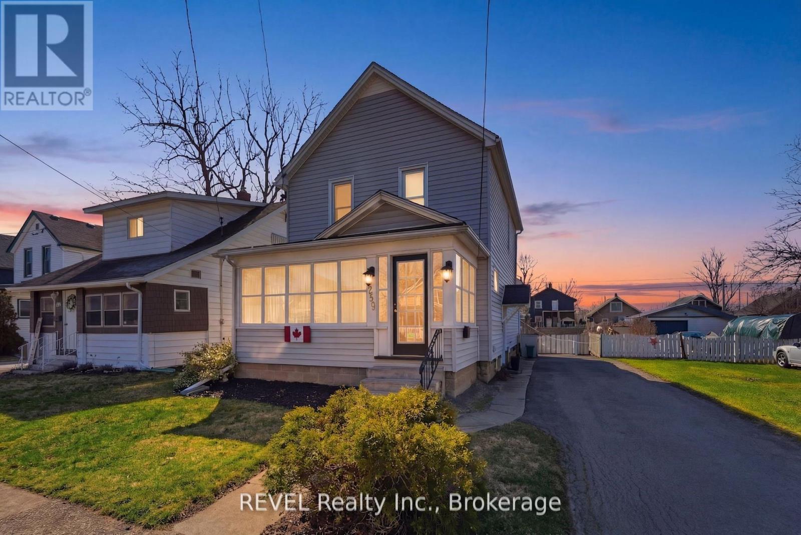259 Dufferin Street Property Photo 1