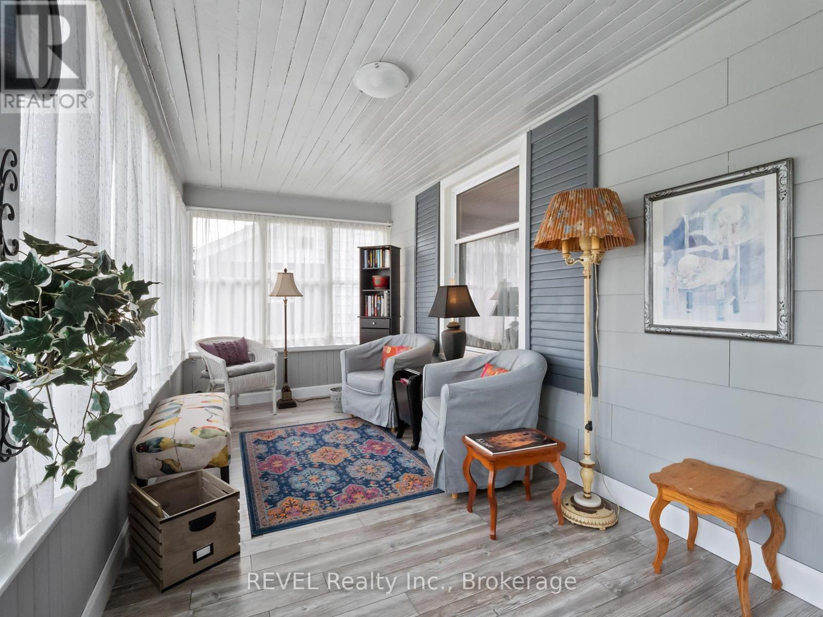 259 Dufferin Street Property Photo 3