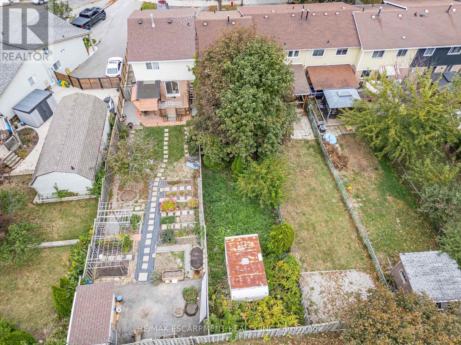 62 Gledhill Crescent Property Photo 4