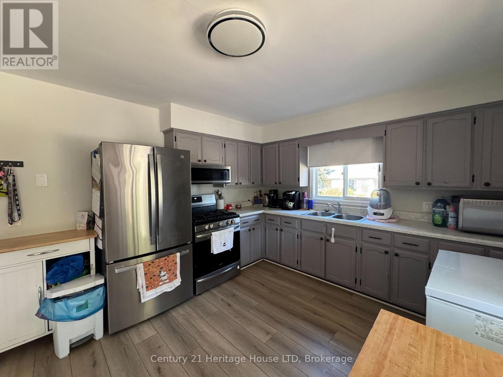 Unit 1 - 1022 Ridge Road Property Photo 4