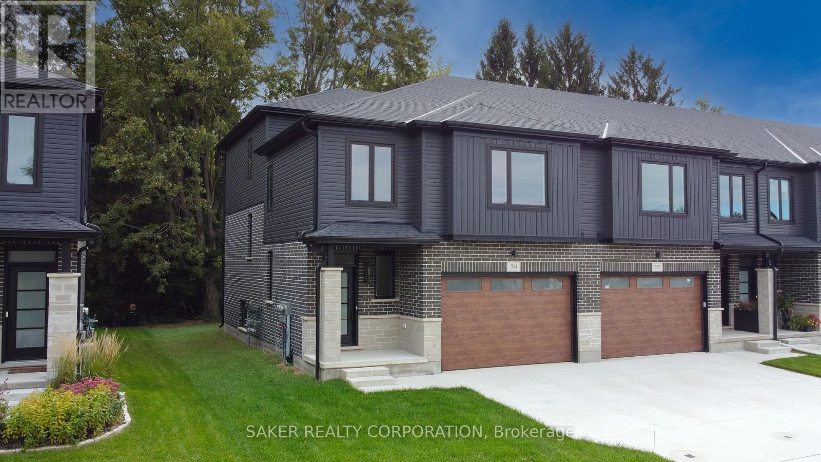 581 REGENT STREET Property Photo 1