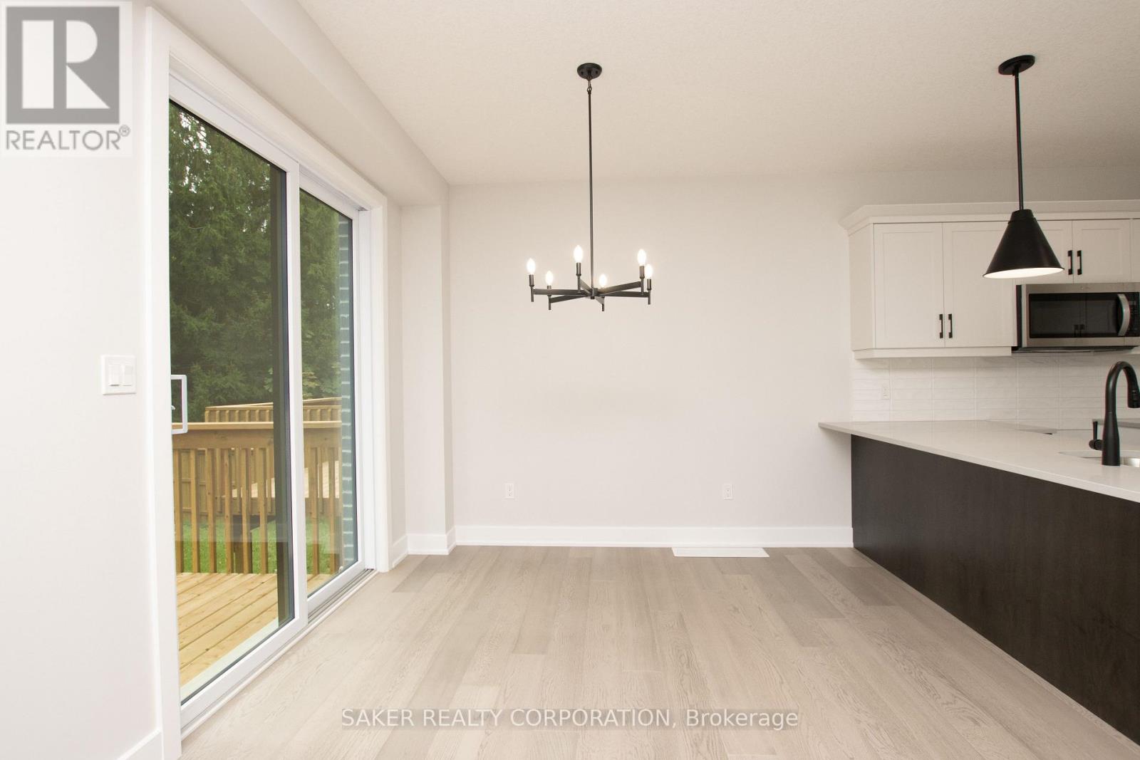 581 Regent Street Property Photo 10