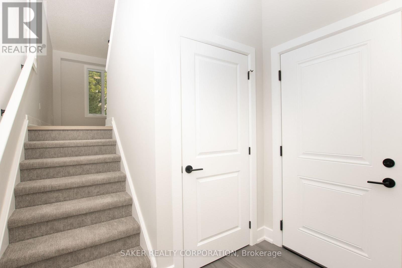 581 Regent Street Property Photo 17