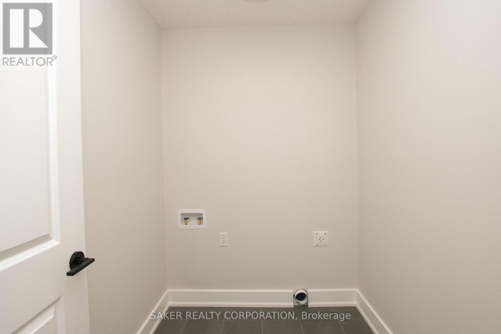 581 Regent Street Property Photo 24
