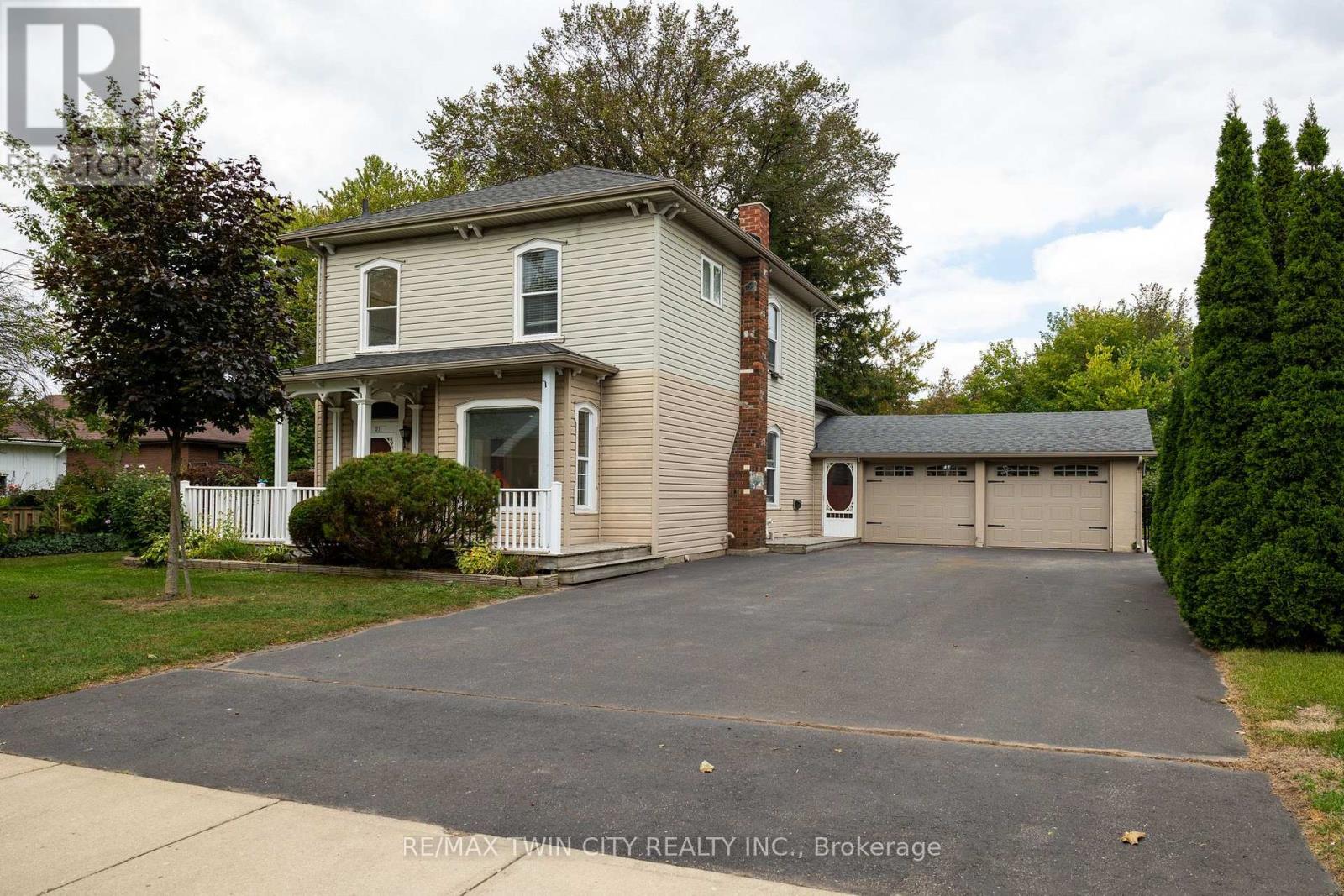 21 MCCALL STREET Property Photo 1