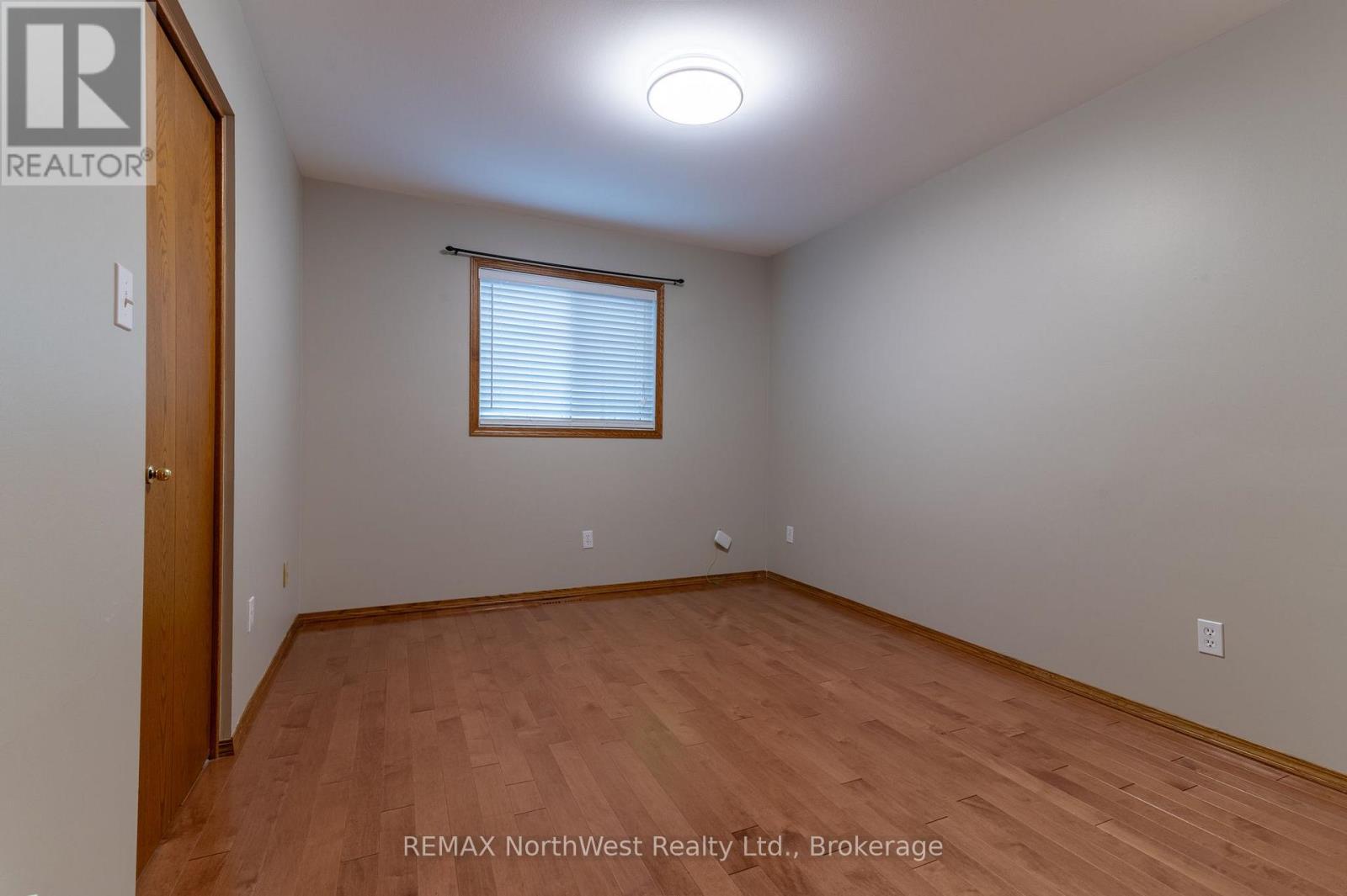 336 1/2 - 336-336 1/2 Second Avenue East Avenue S Property Photo 23