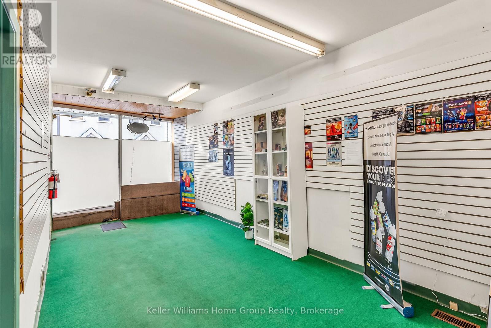 49 Cork Street E Property Photo 7