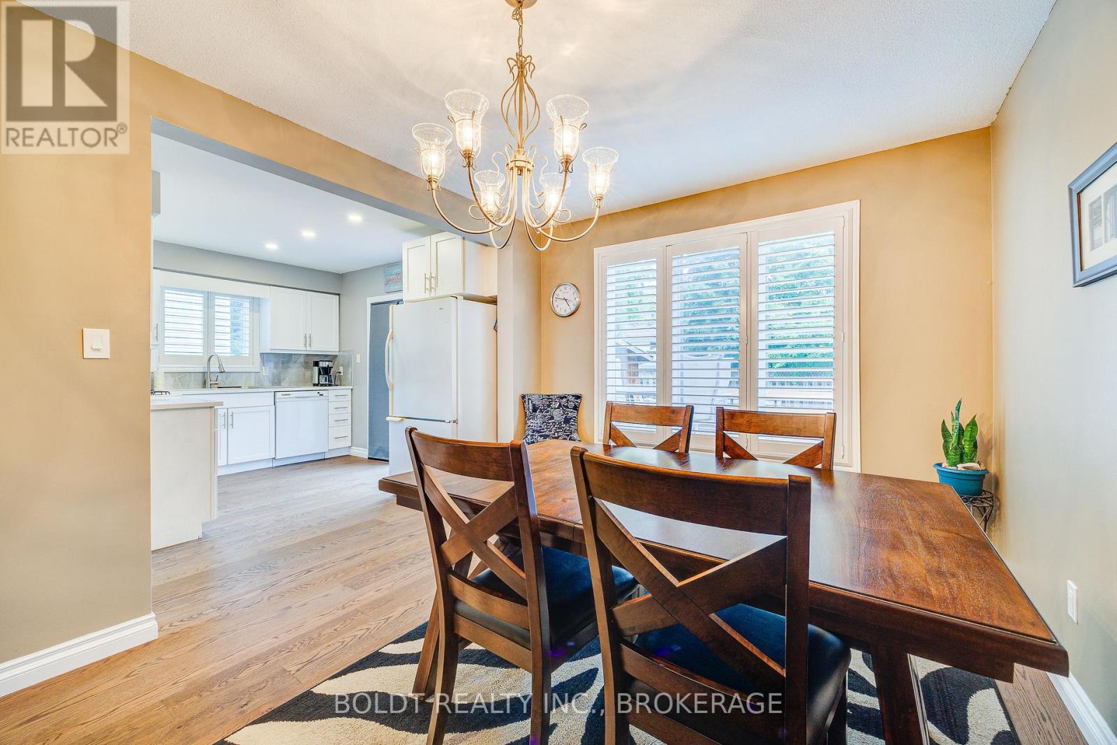 16 Westbury Drive Property Photo 7