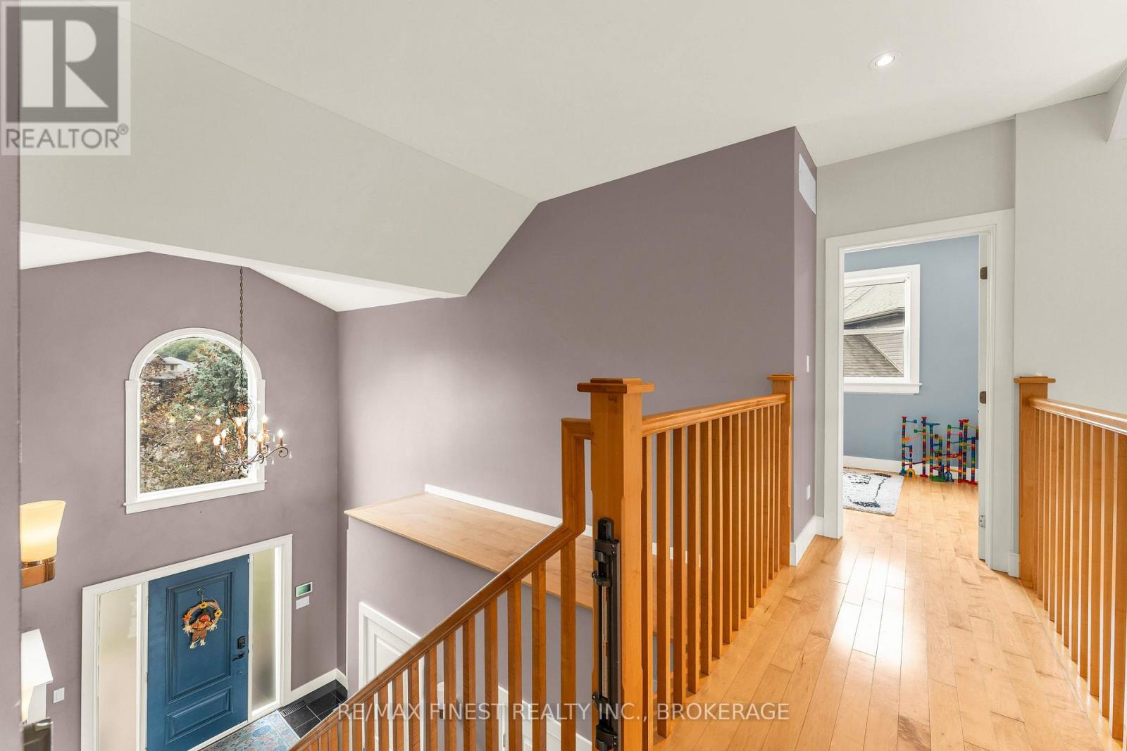 141 Benjamin Court Property Photo 25