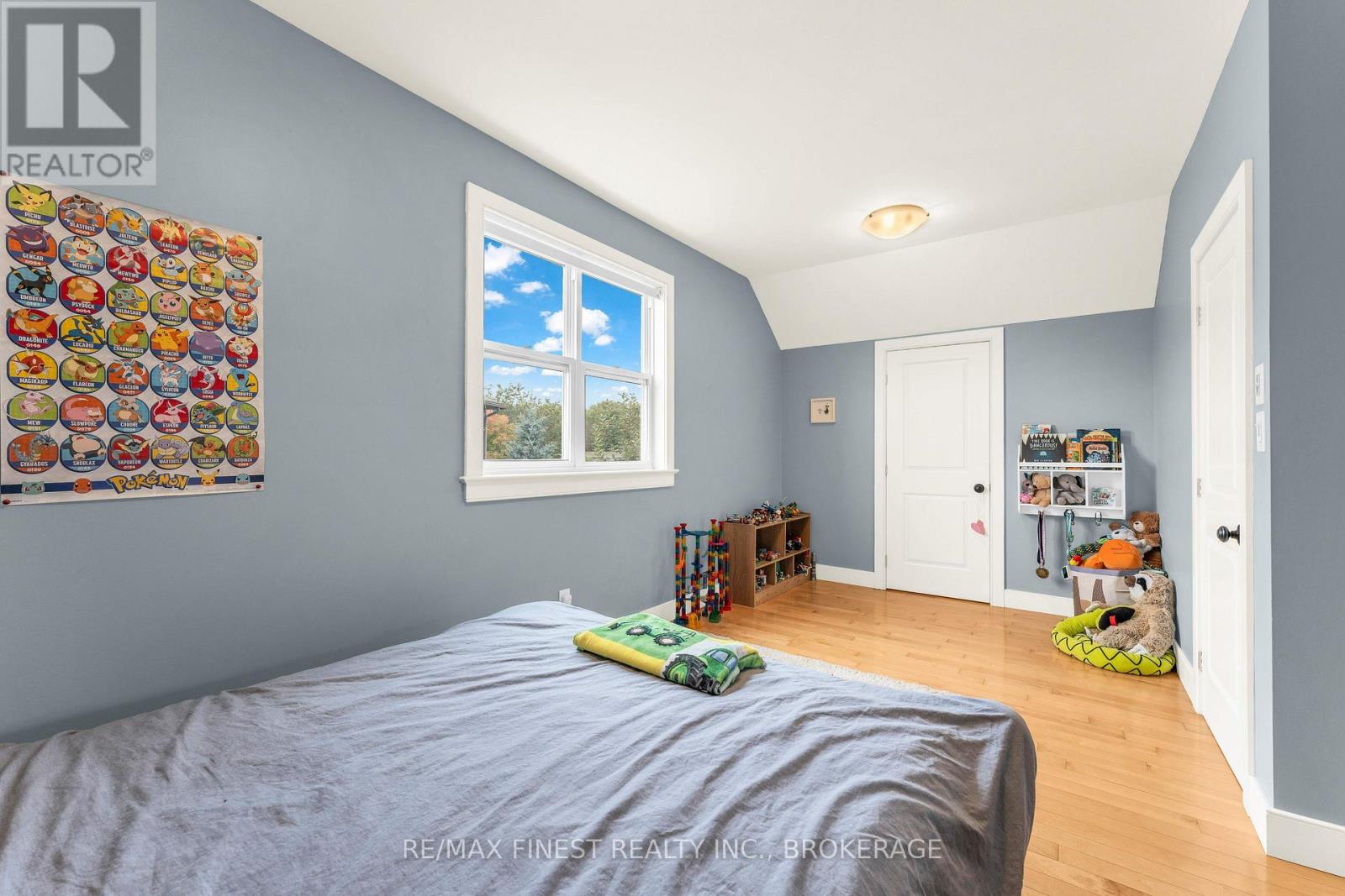 141 Benjamin Court Property Photo 28