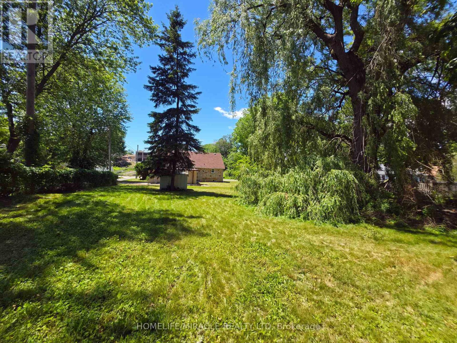 17 Goderich Street Property Photo 11