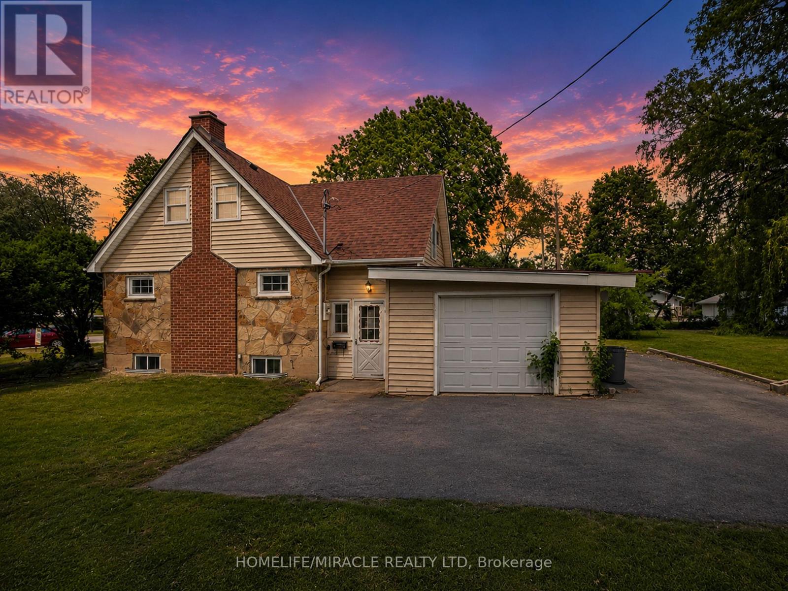 17 Goderich Street Property Photo 15