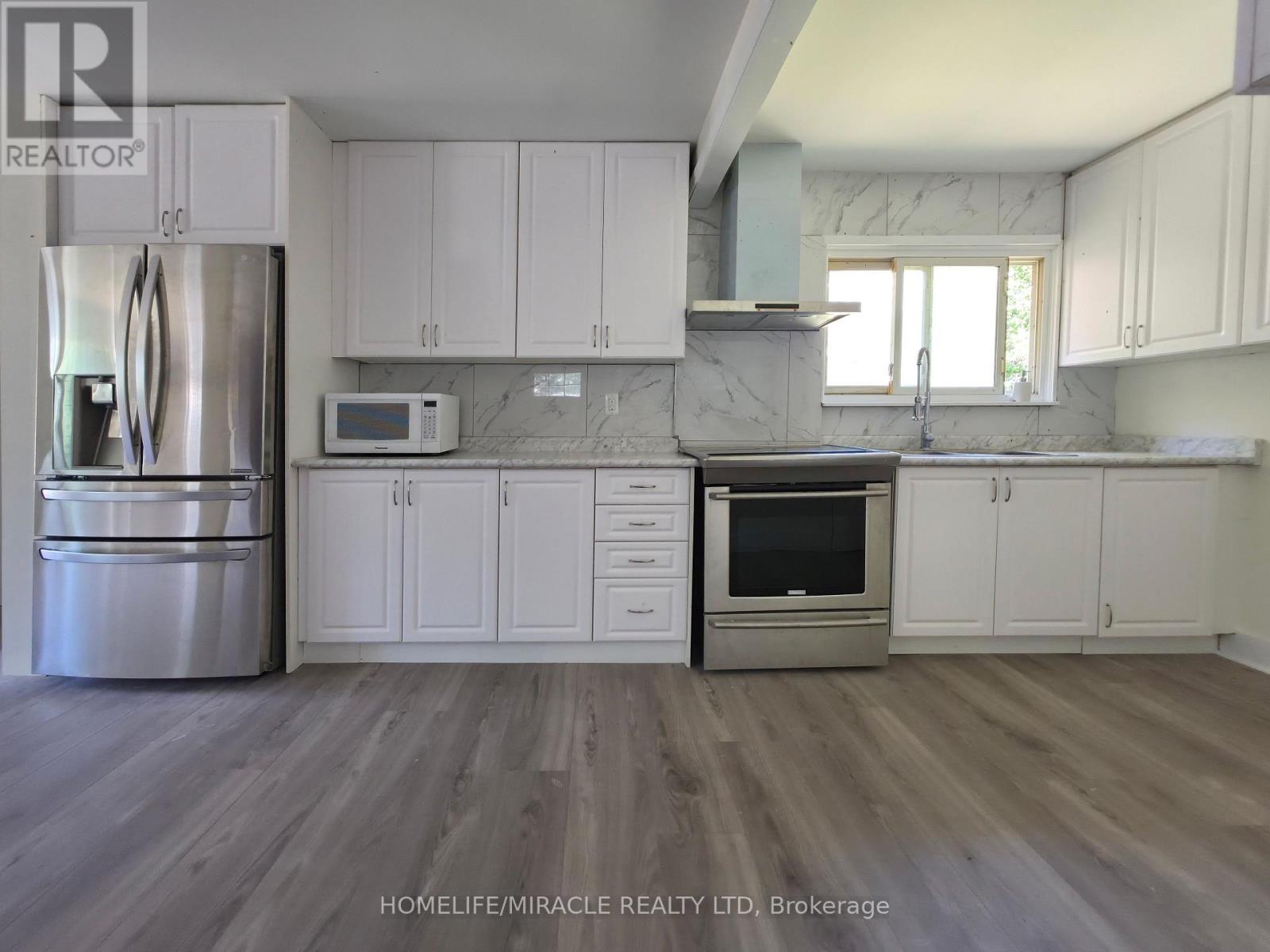 17 Goderich Street Property Photo 20