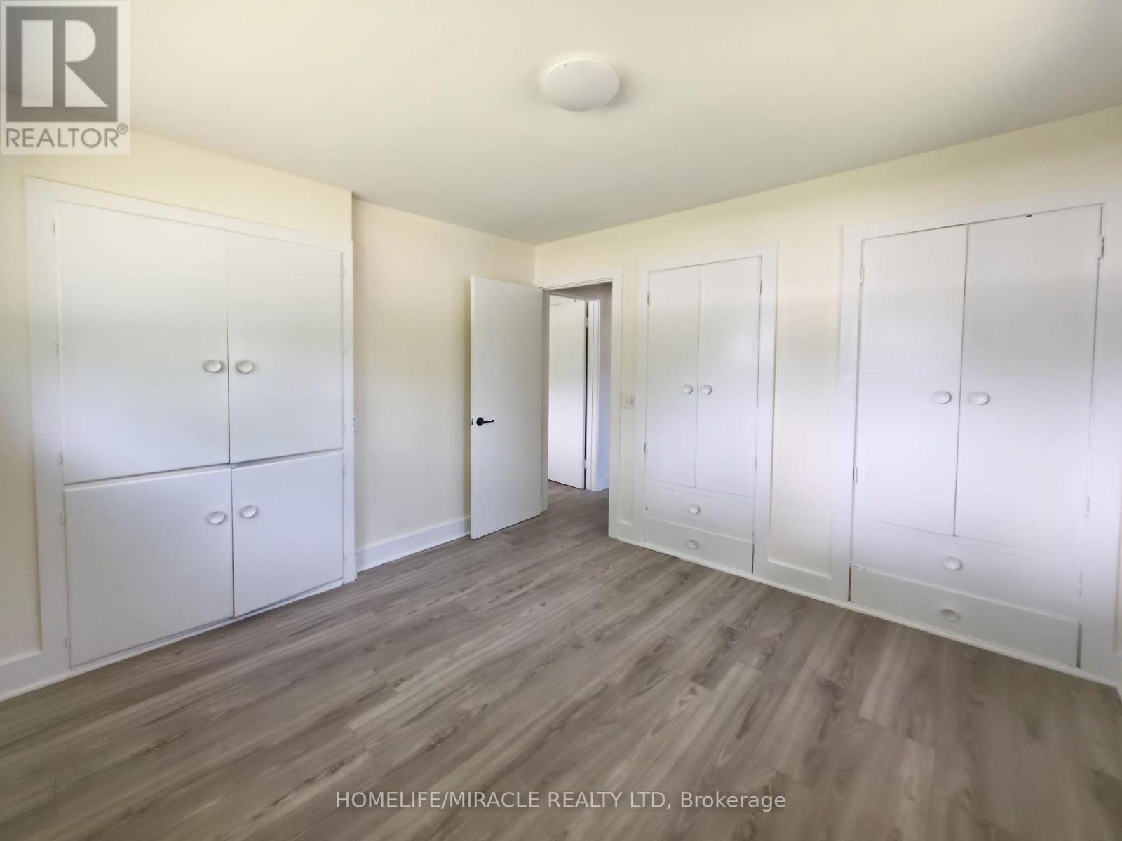 17 Goderich Street Property Photo 34