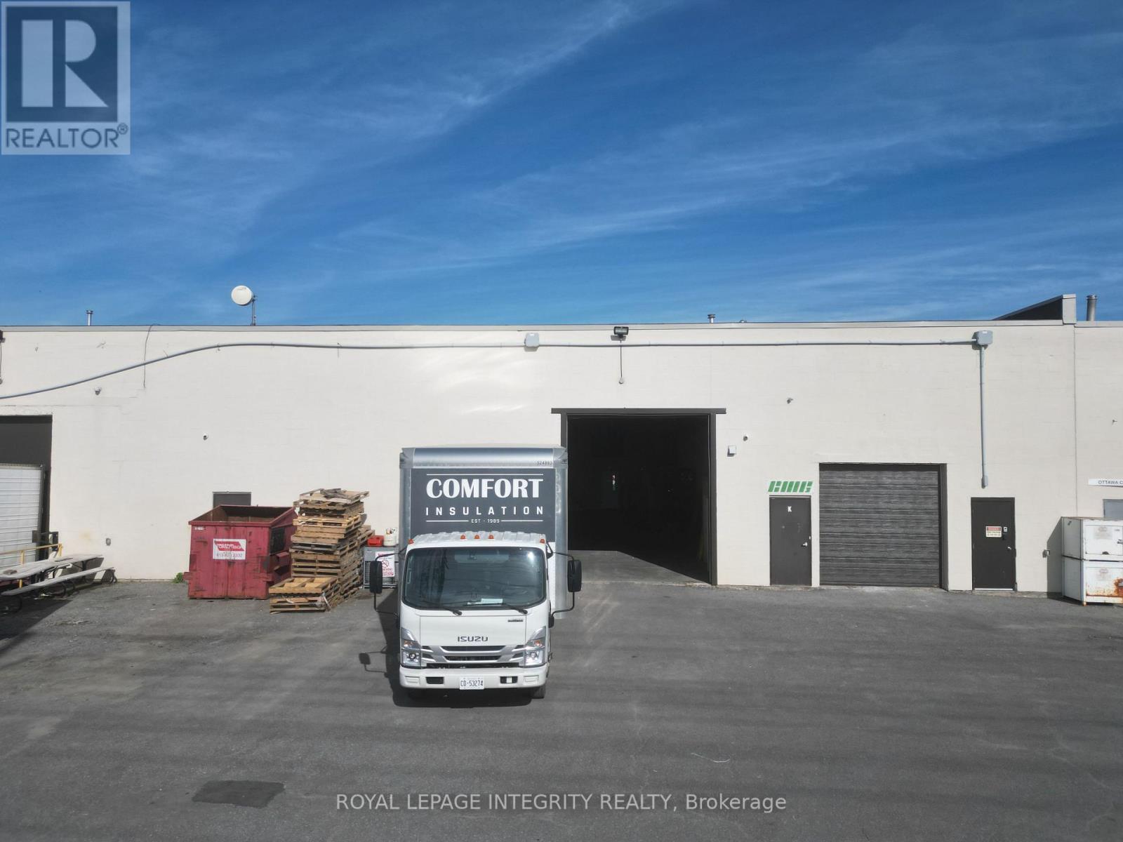 G-h - 60 Colonnade Road Property Photo 12