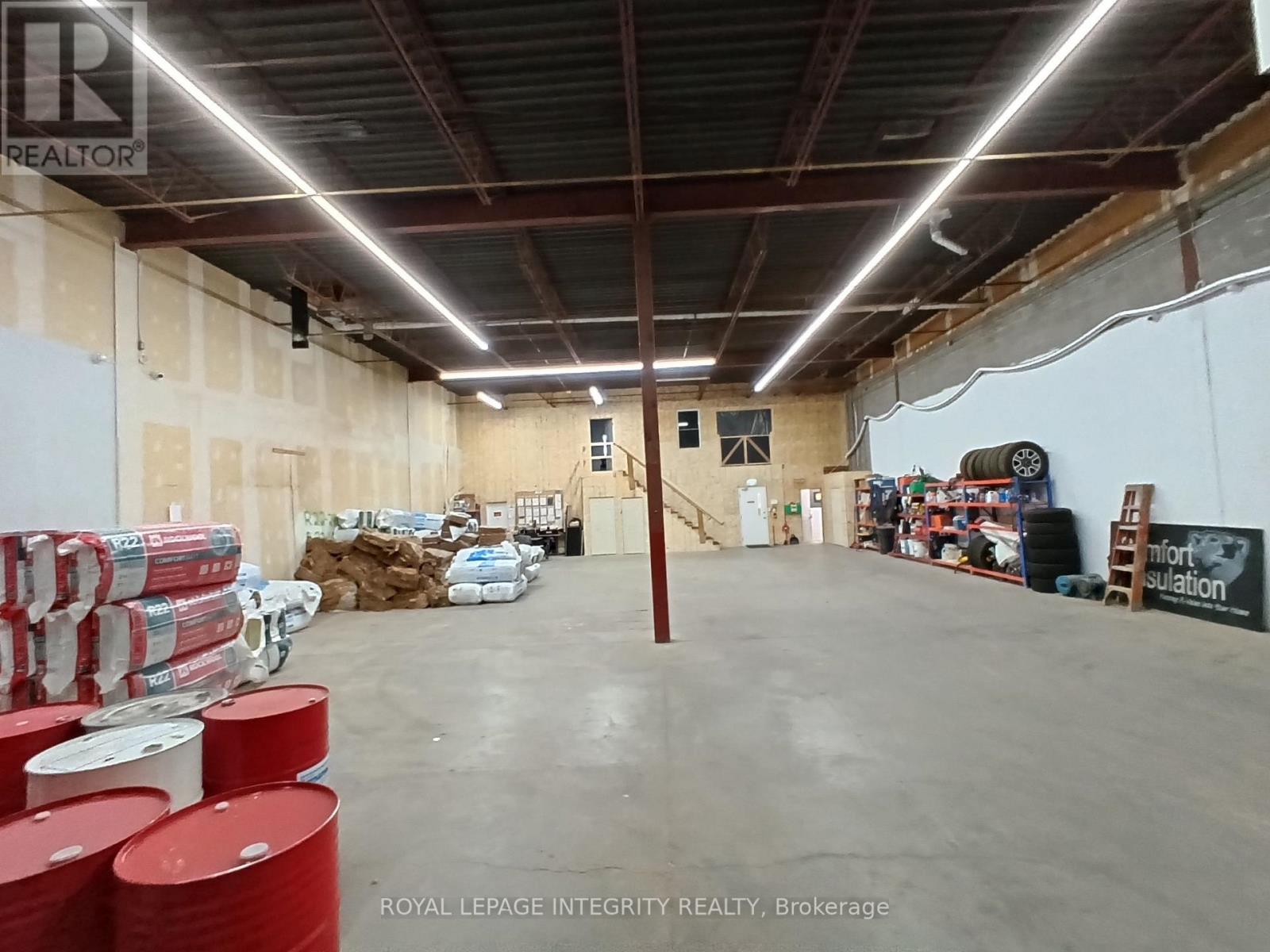 G-h - 60 Colonnade Road Property Photo 34