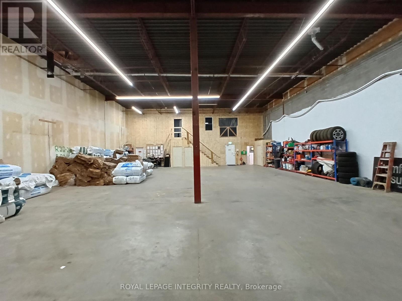 G-h - 60 Colonnade Road Property Photo 35