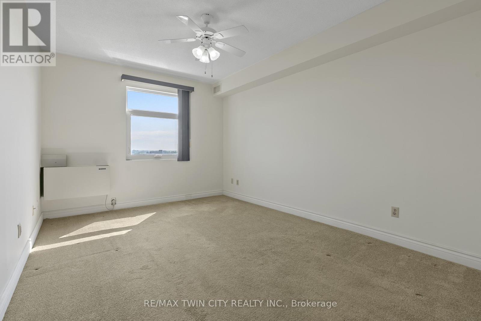 905 - 9 Bonheur Court Property Photo 20