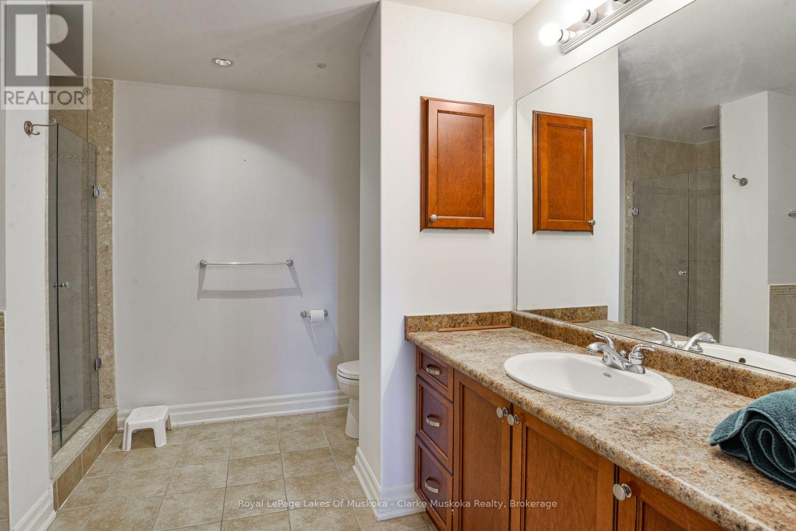 504 - 130 Steamship Bay Road Property Photo 8