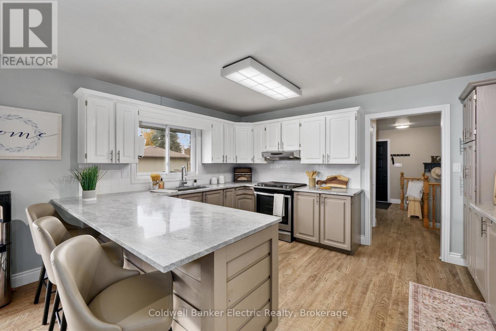 1305 Holden Road Property Photo 12