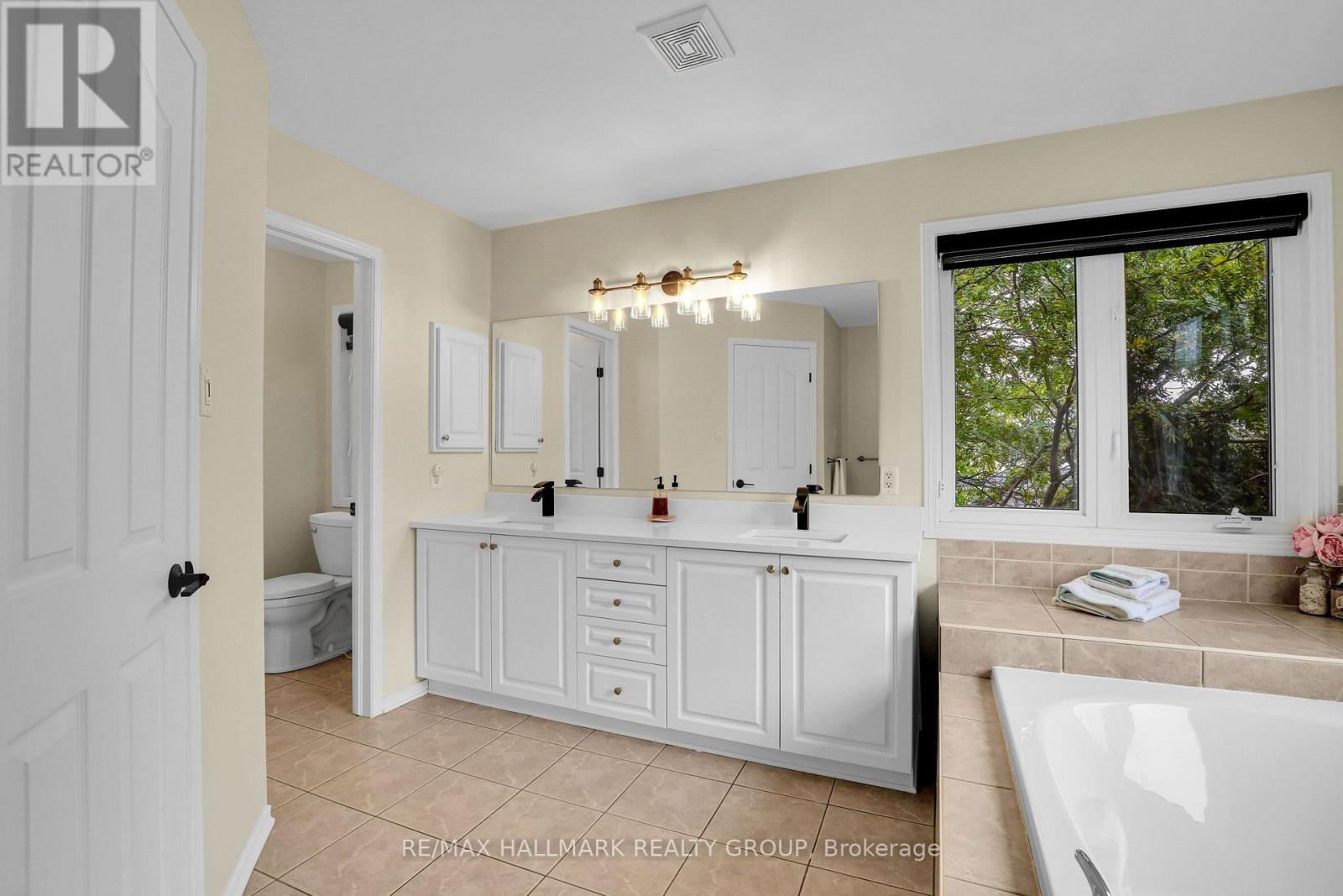 56 Baywood Drive Property Photo 20