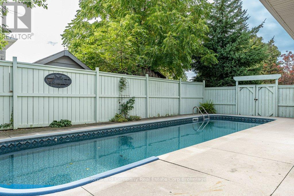 3 Lightbourne Avenue Property Photo 32