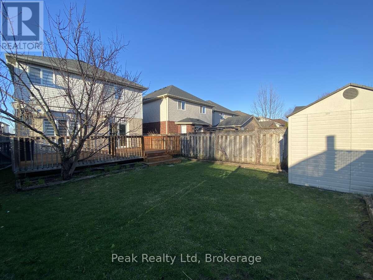 125 Steepleridge Street Property Photo 28