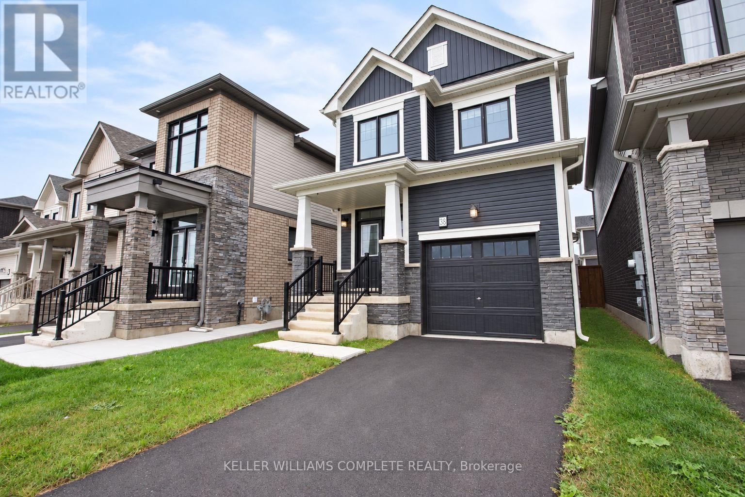 38 Lilac Circle Property Photo 2
