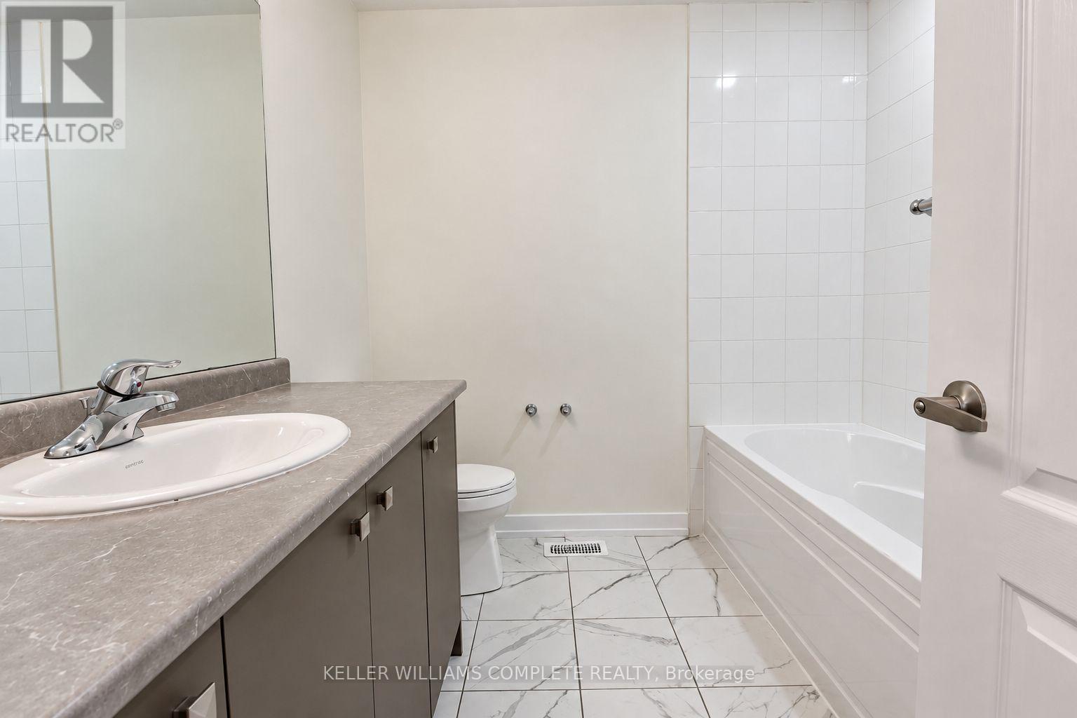 38 Lilac Circle Property Photo 28