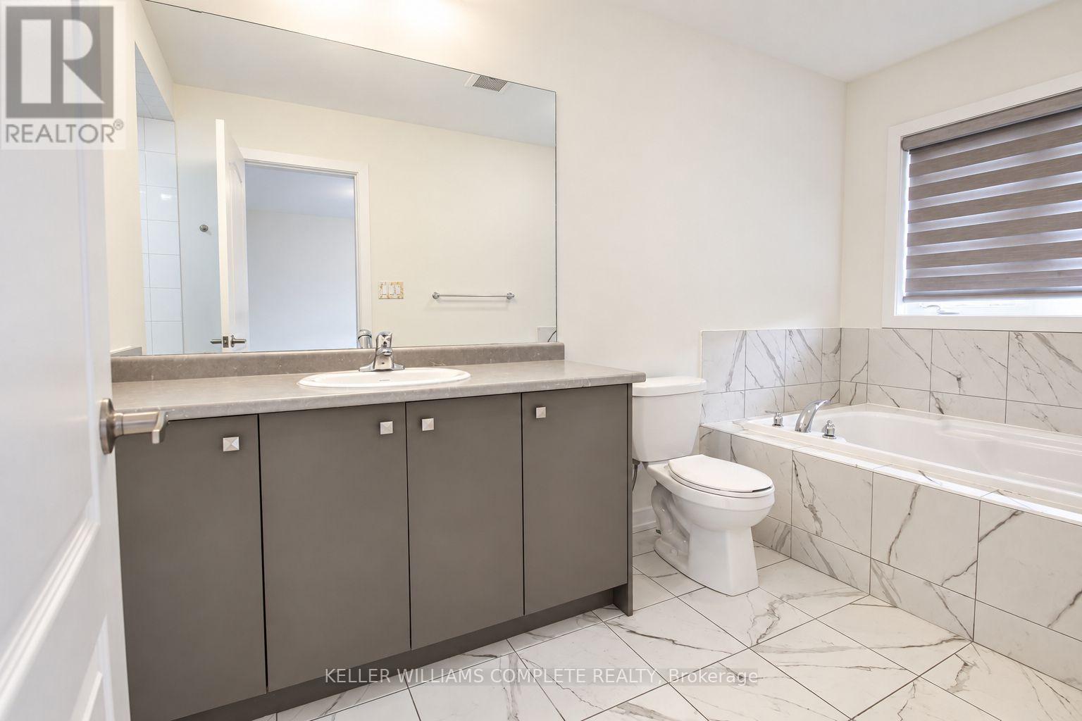 38 Lilac Circle Property Photo 31